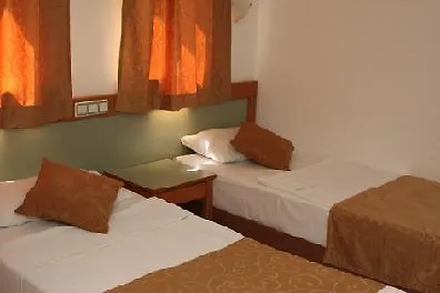 Club Lagonya Hotel